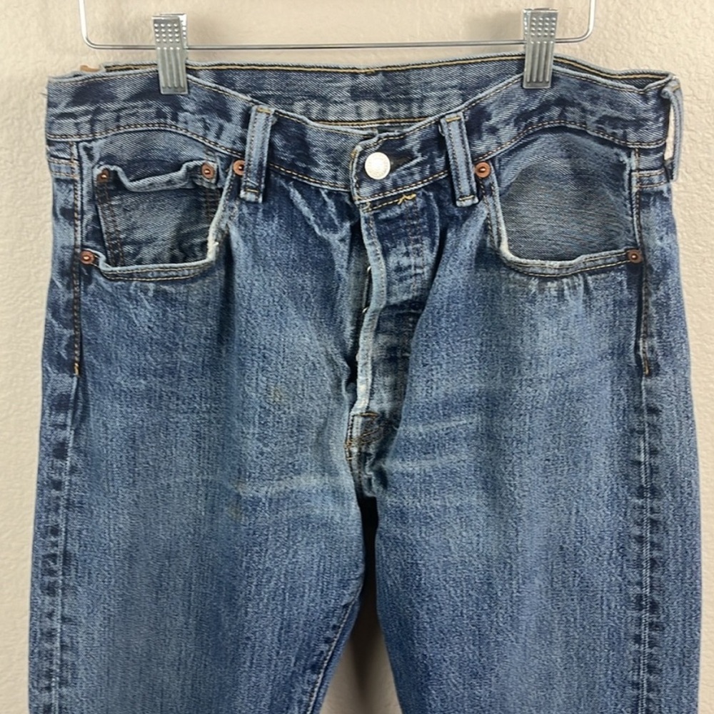 Levi's 501 Button Fly Jeans Straight Leg Faded Blue Wash VINTAGE Size 34x34